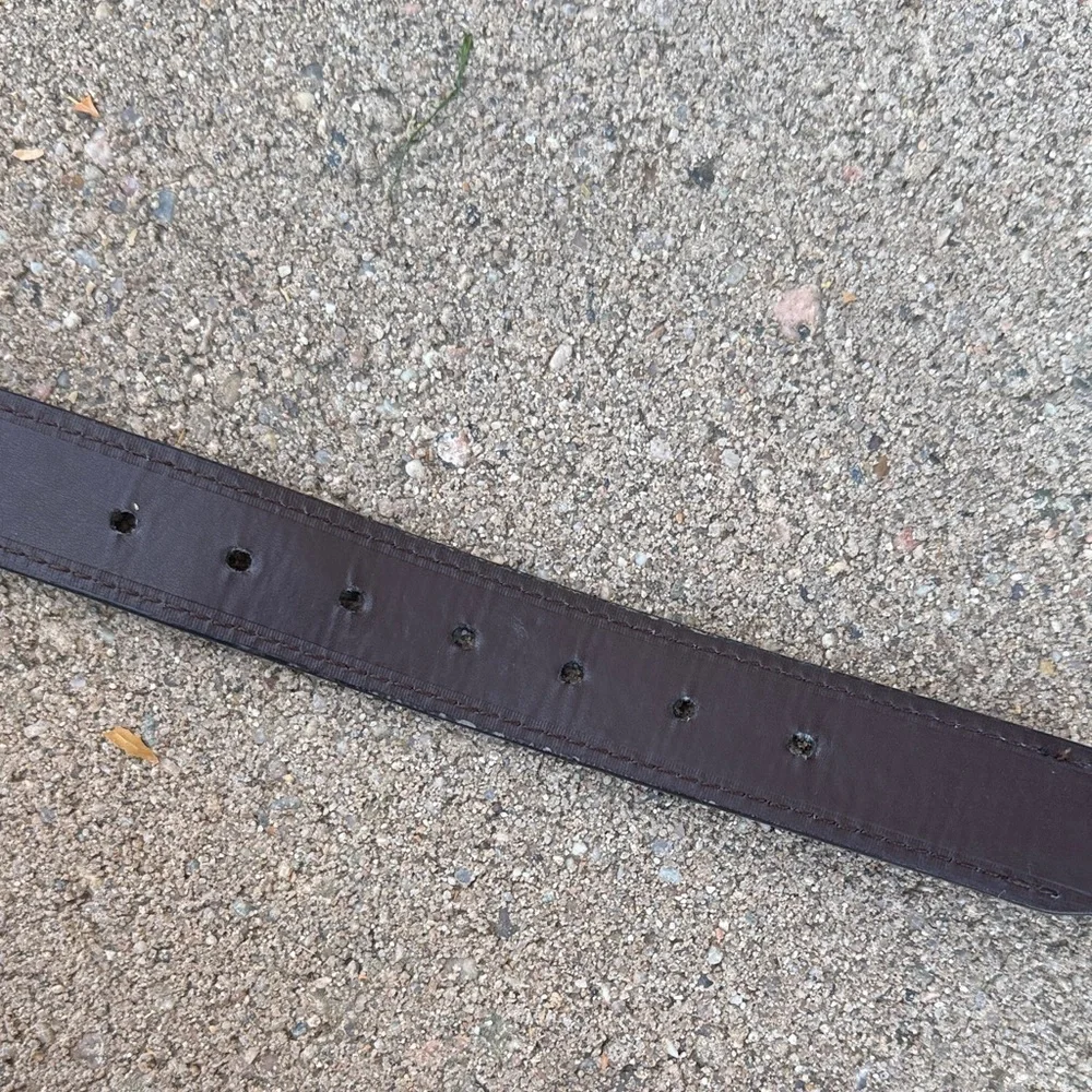 LEVIS Boys Reversible Black Brown Bonded Leather Belt Size 26-28